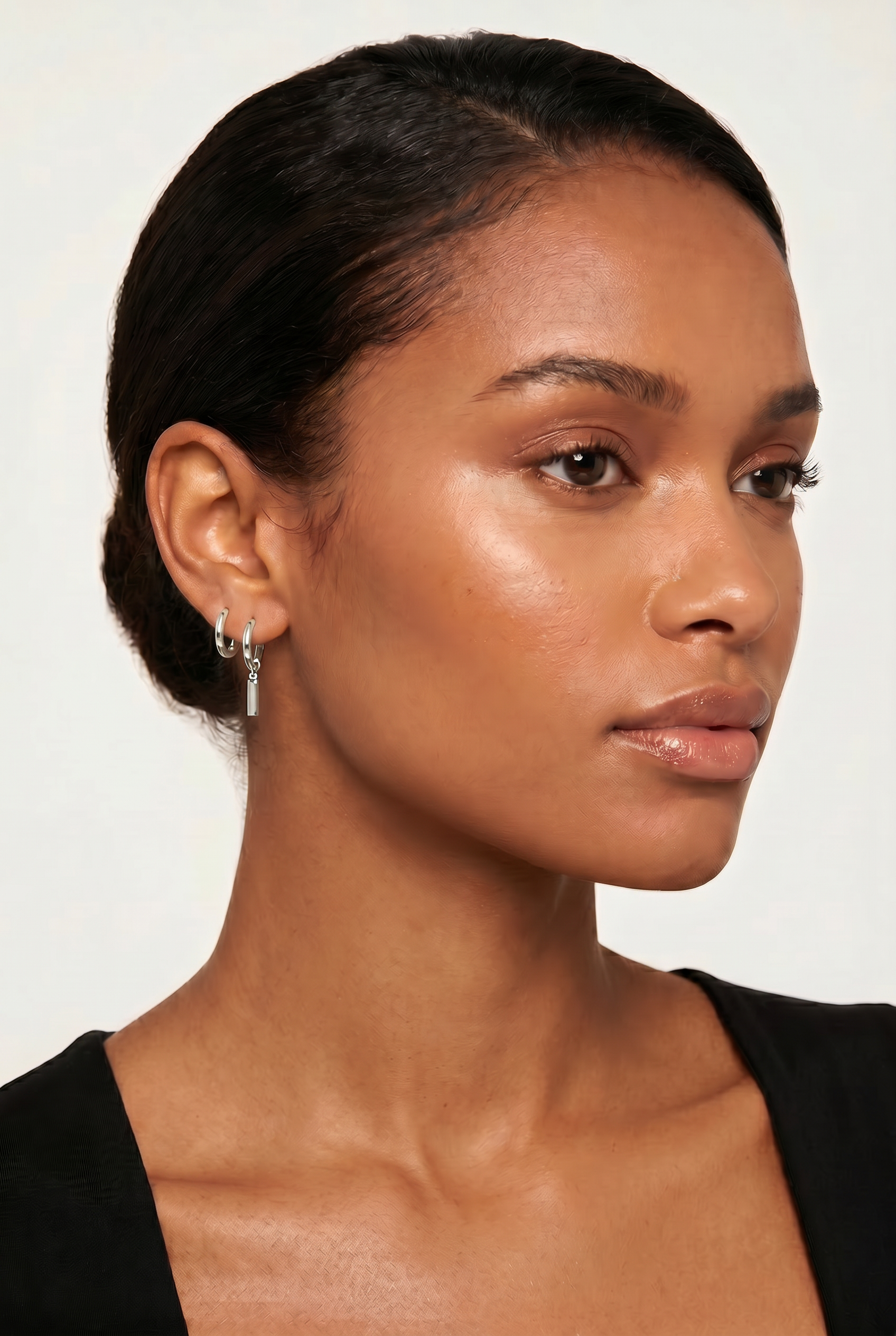 Tanya Hoop Bar Earrings