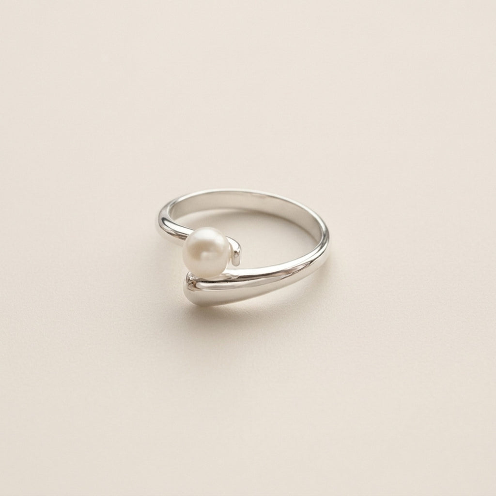 Nadia Bypass Ring