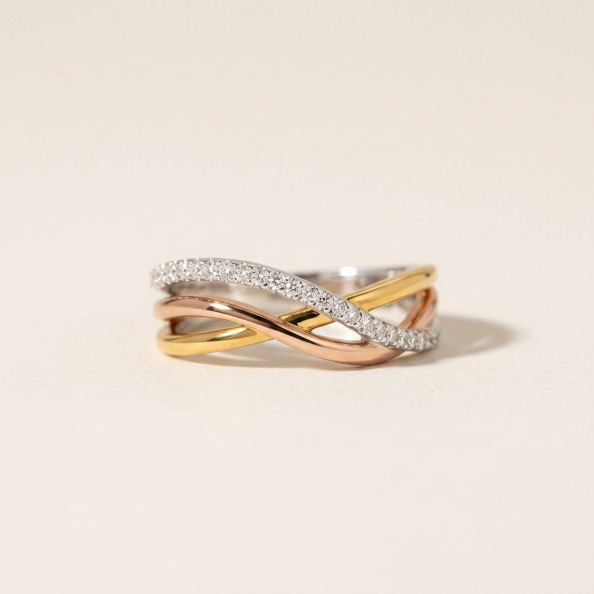Havana Crisscross Crystal Band Ring