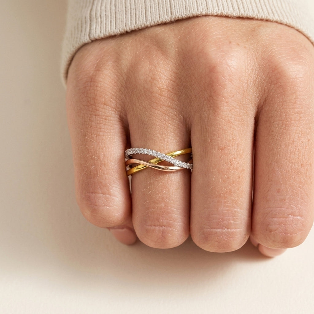 Havana Crisscross Crystal Band Ring