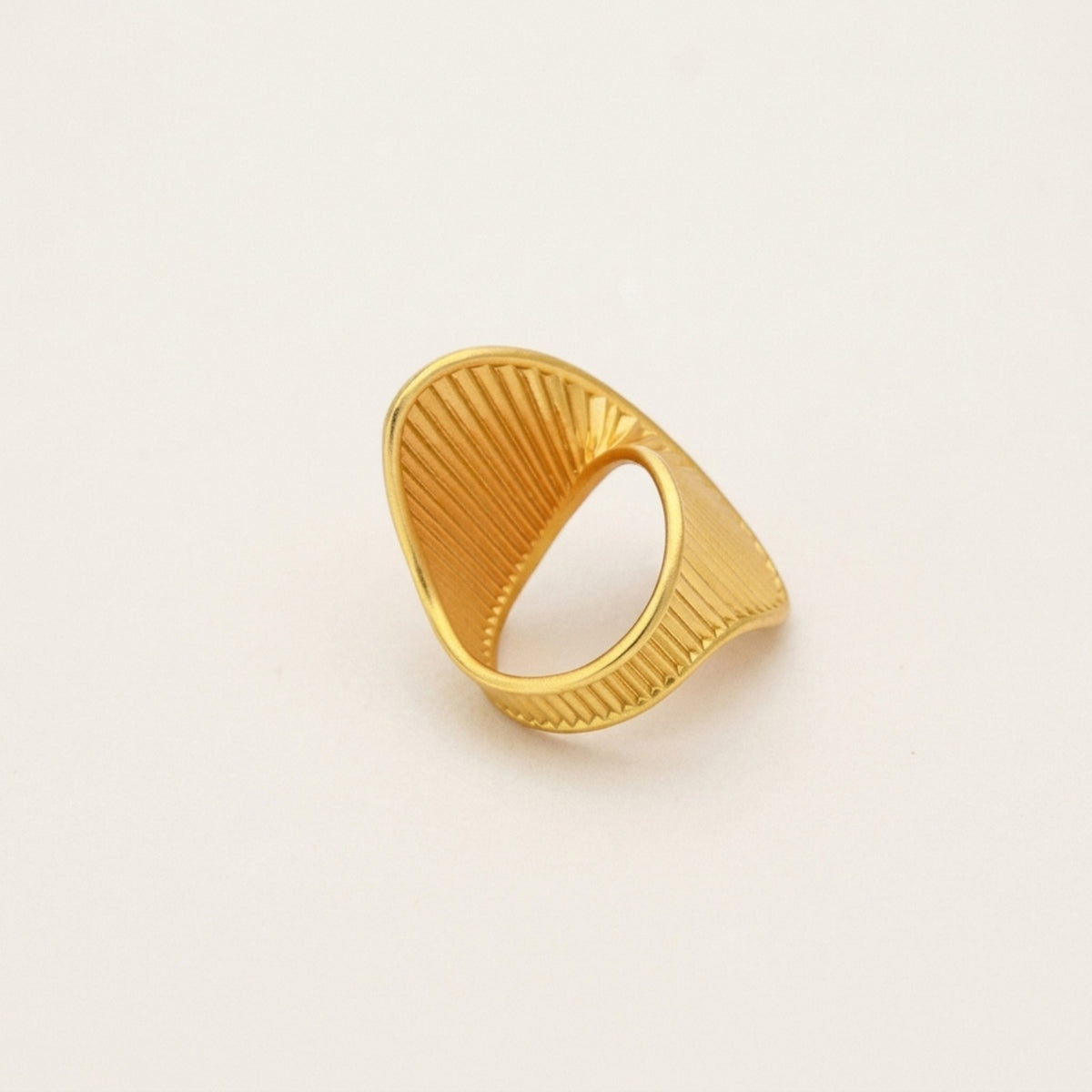 Lena Irregular Twisted Texture Ring