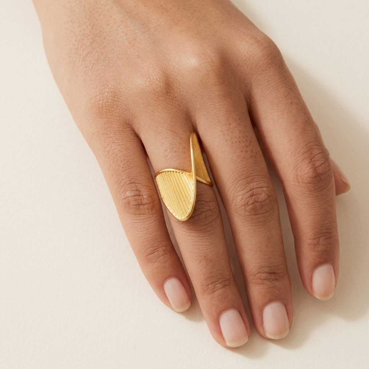 Lena Irregular Twisted Texture Ring