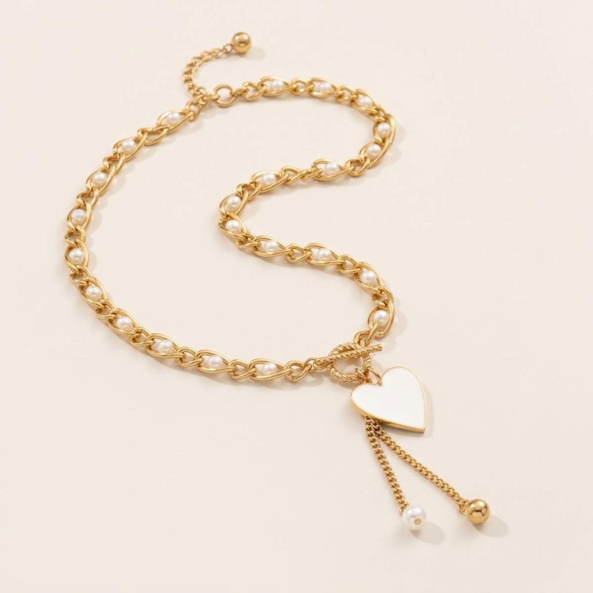 Savannah White Heart Pearl Chain Necklace