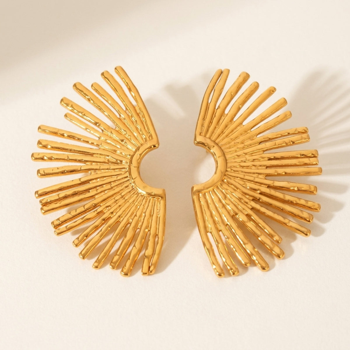 Faro Fan-Shaped Earrings