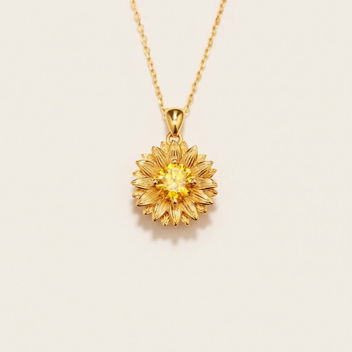 Carmona Sunflower Pendant Necklace