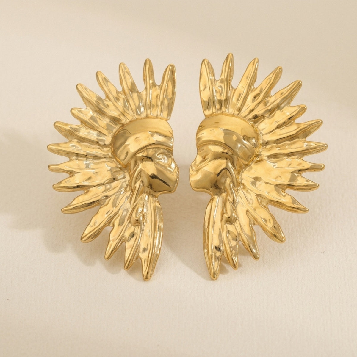 Naifaru Flare Earrings
