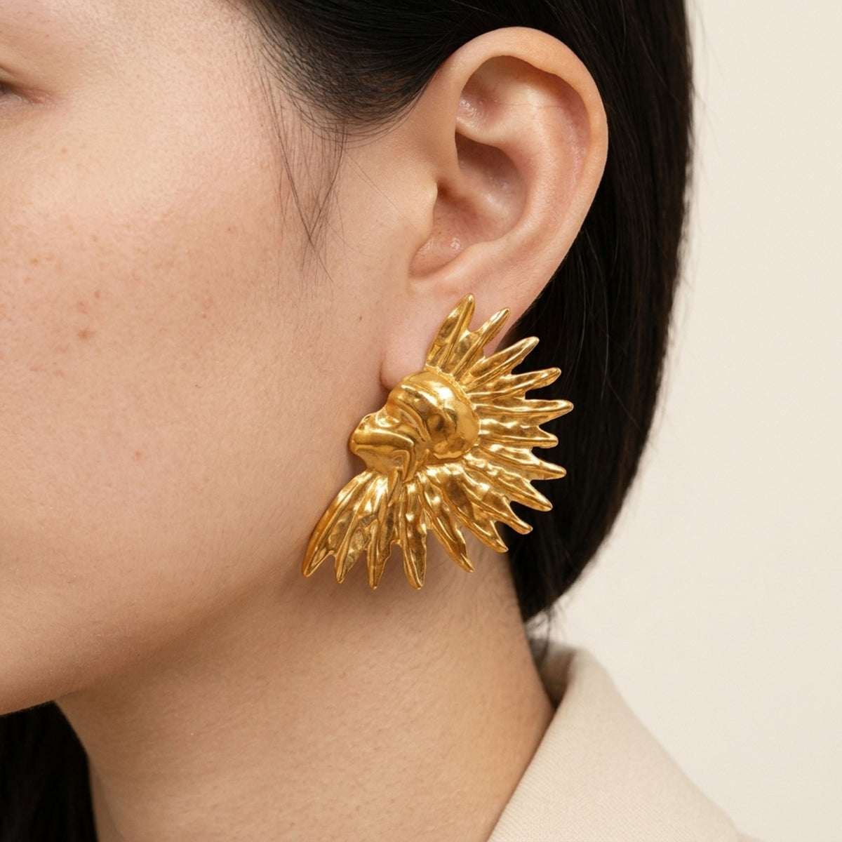 Naifaru Flare Earrings