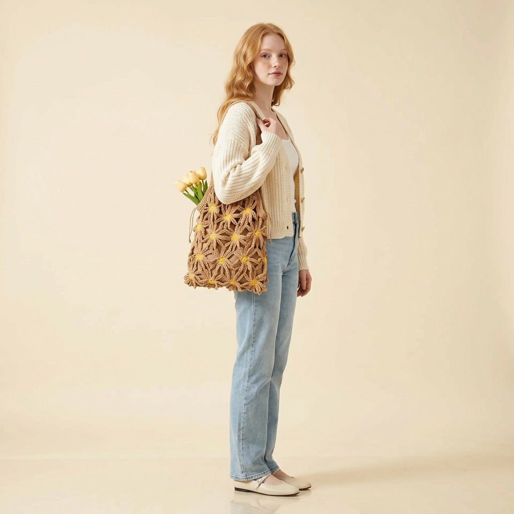 Deniz Crochet Daisy Shoulder Bag